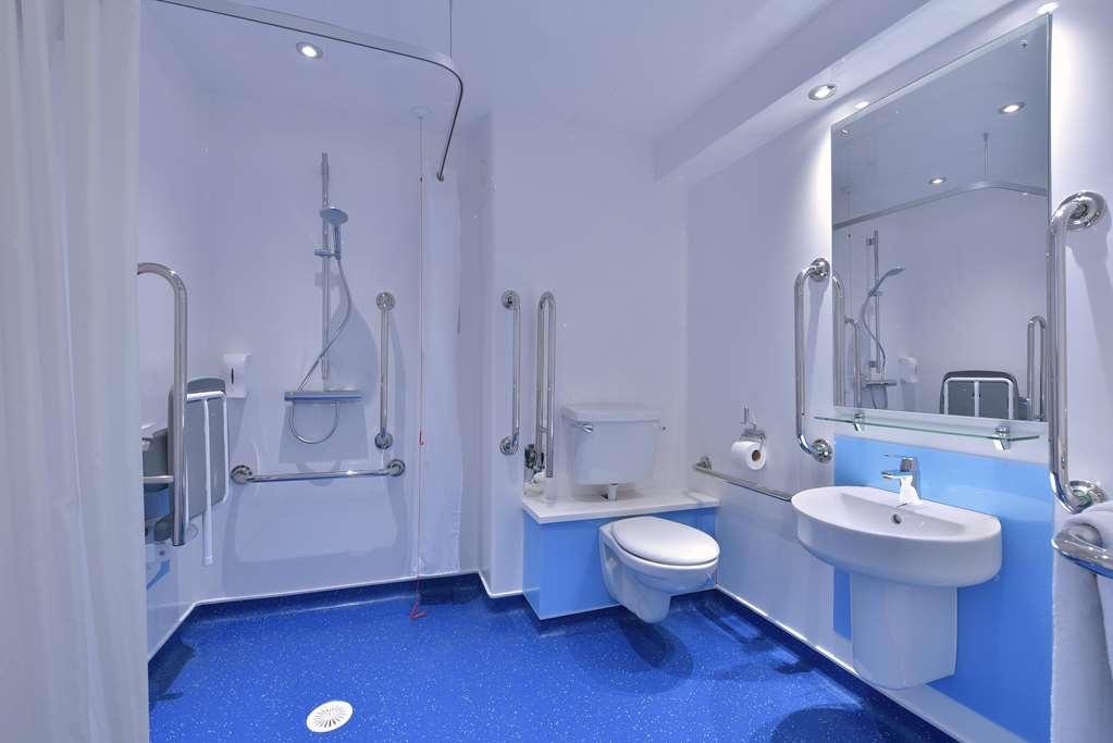 Travelodge Caerphilly Zimmer foto